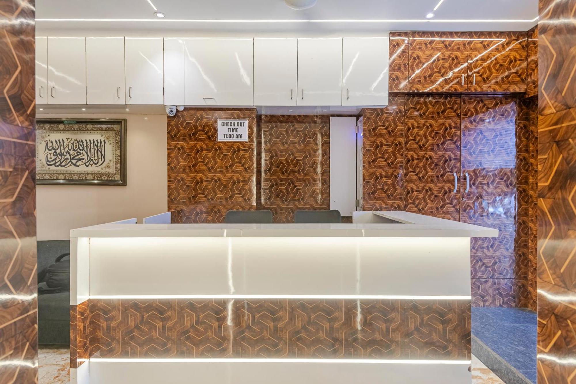 Hotel Al Madina Palace Mumbai  Buitenkant foto