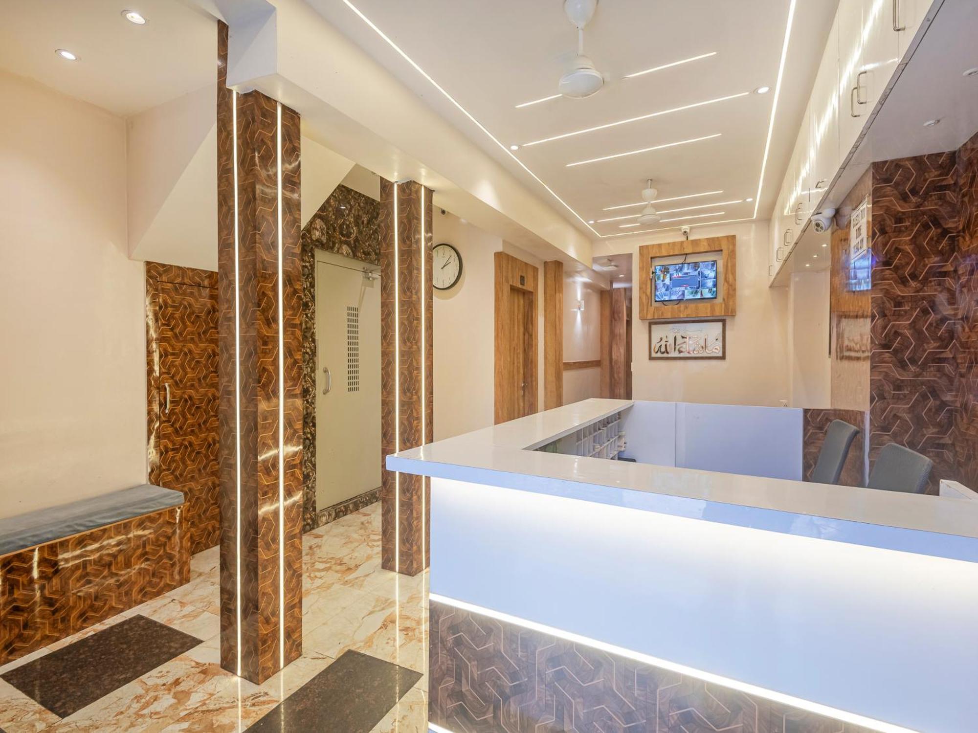 Hotel Al Madina Palace Mumbai  Buitenkant foto